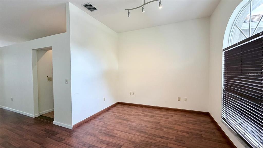 9639 Fox Hearst Road Tampa, FL 33647 - Photo 4 of 29