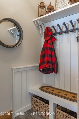 $1,895,000 | 321 Western Sky Drive, Etna, WY 83118