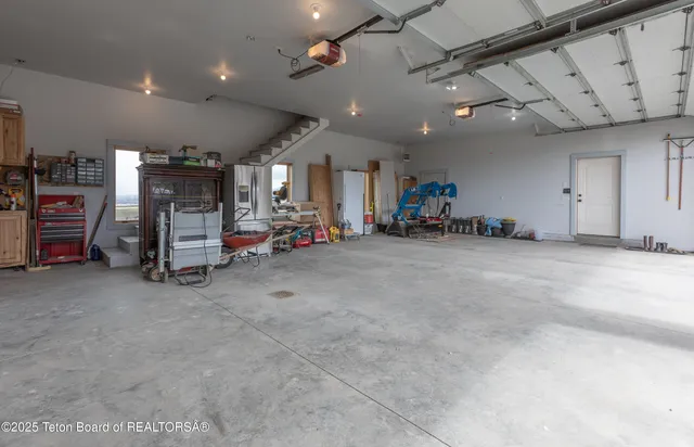 $1,895,000 | 321 Western Sky Drive, Etna, WY 83118