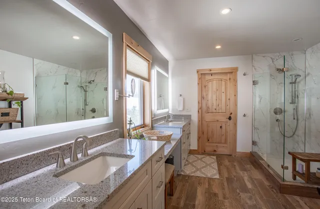 $1,895,000 | 321 Western Sky Drive, Etna, WY 83118