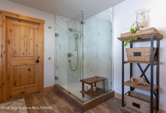 $1,895,000 | 321 Western Sky Drive, Etna, WY 83118