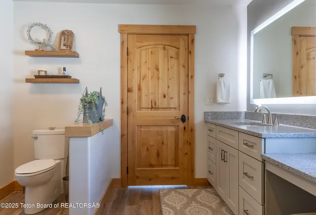 $1,895,000 | 321 Western Sky Drive, Etna, WY 83118