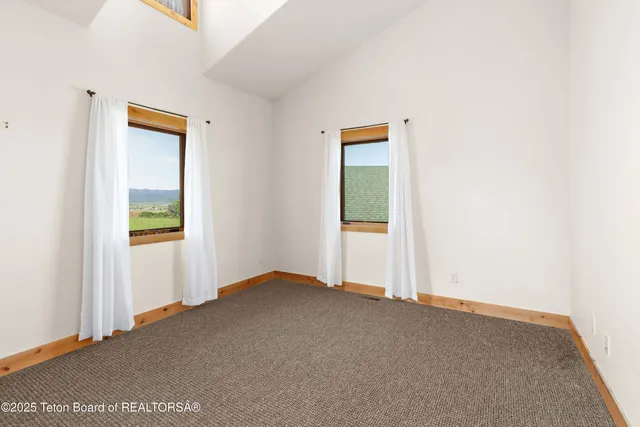 $1,895,000 | 321 Western Sky Drive, Etna, WY 83118