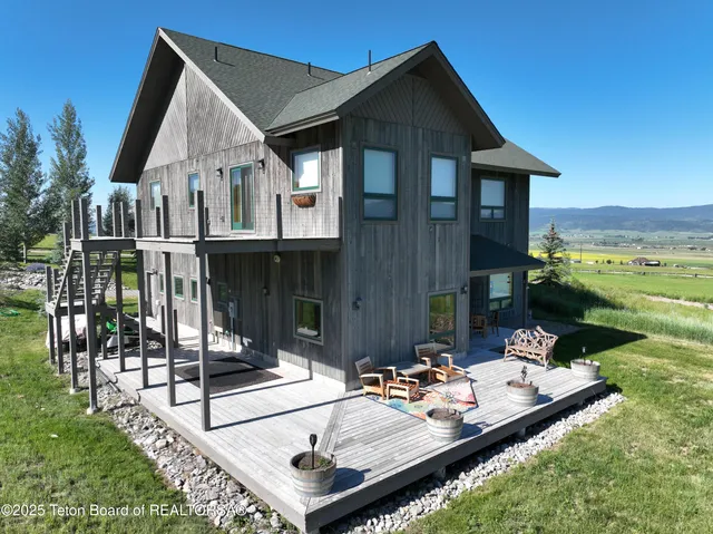 $1,895,000 | 321 Western Sky Drive, Etna, WY 83118