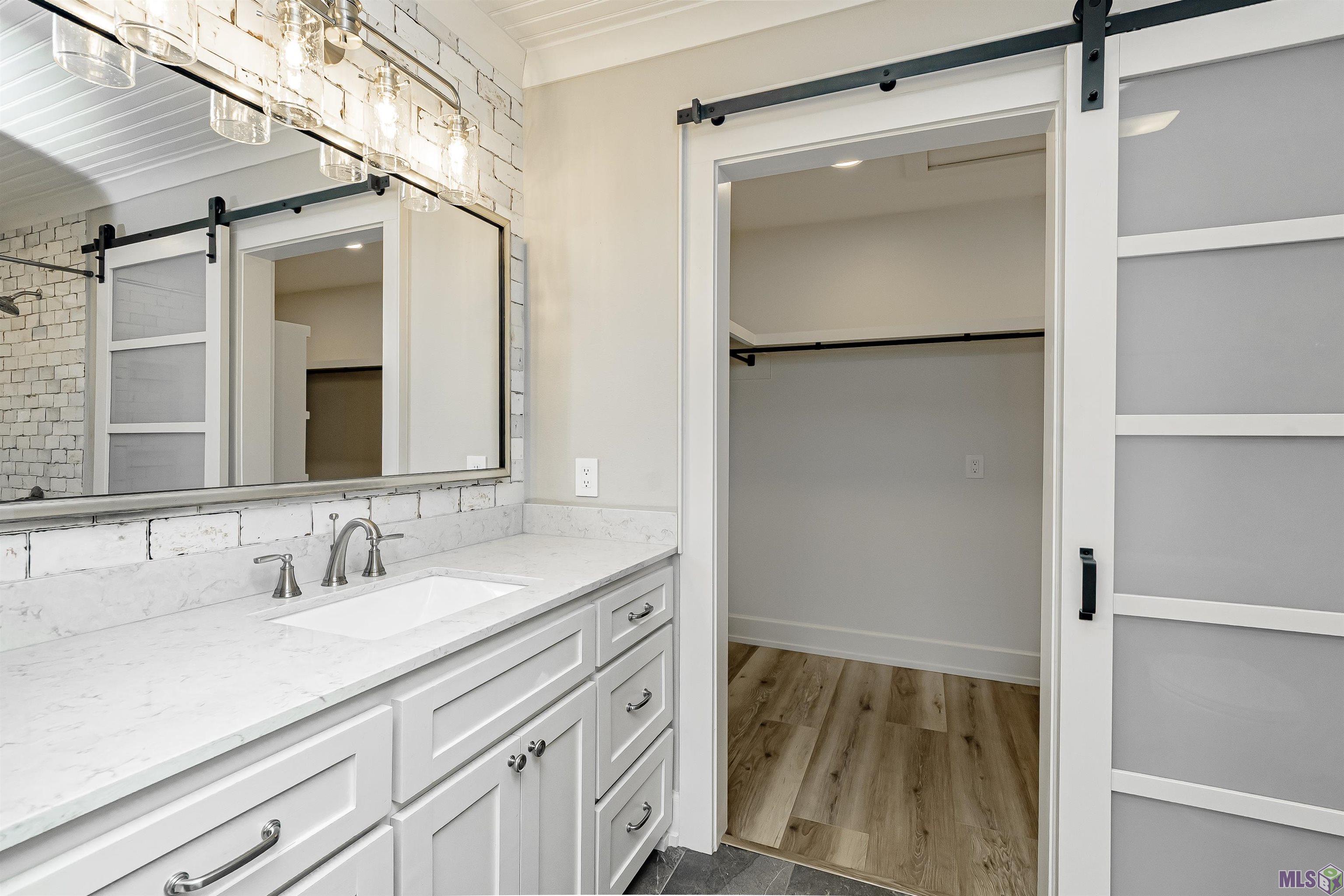 11233 Stringer Bridge Road St. Amant, LA 70774 - Photo 17 of 24