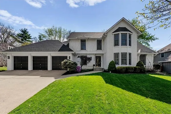 $750,000 | 12028 Ballentine Street, Overland Park, KS 66213