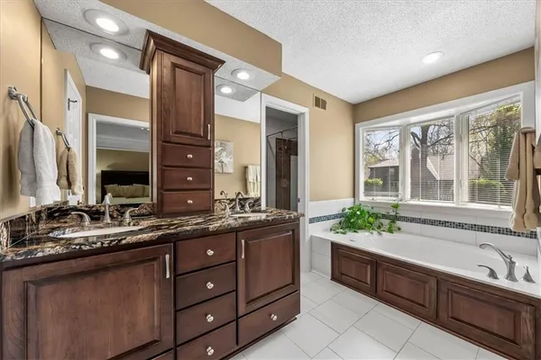 $750,000 | 12028 Ballentine Street, Overland Park, KS 66213
