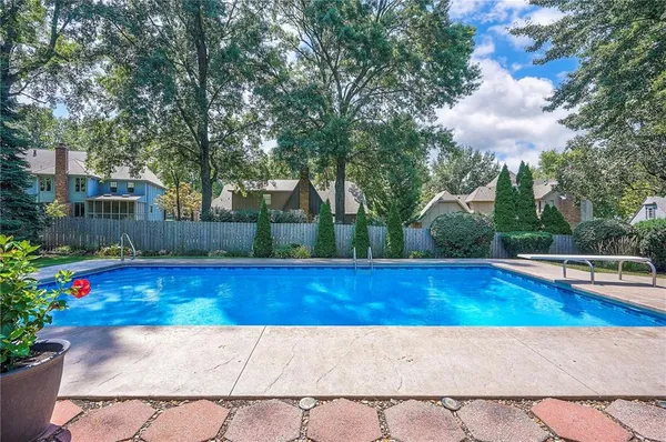 $750,000 | 12028 Ballentine Street, Overland Park, KS 66213