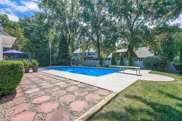 $750,000 | 12028 Ballentine Street, Overland Park, KS 66213