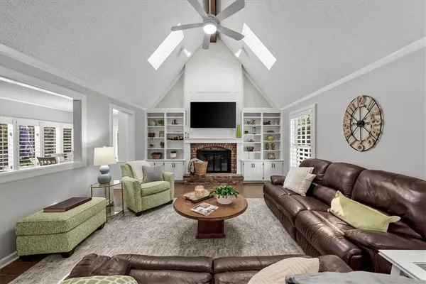 $750,000 | 12028 Ballentine Street, Overland Park, KS 66213