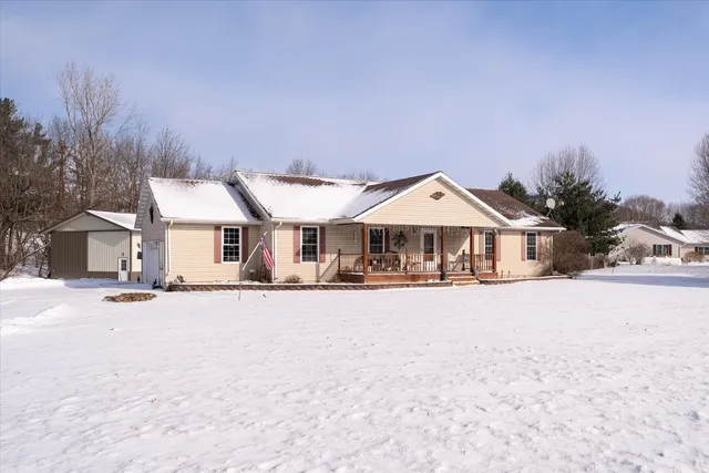 $399,900 | 1535 Highway 76, Houston, MN 55943