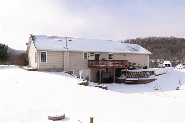 $399,900 | 1535 Highway 76, Houston, MN 55943