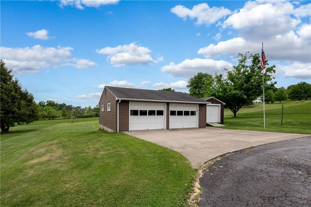 162 Cooper Road Cabot, PA 16023 - Photo 21 of 22 Gallery Image 21