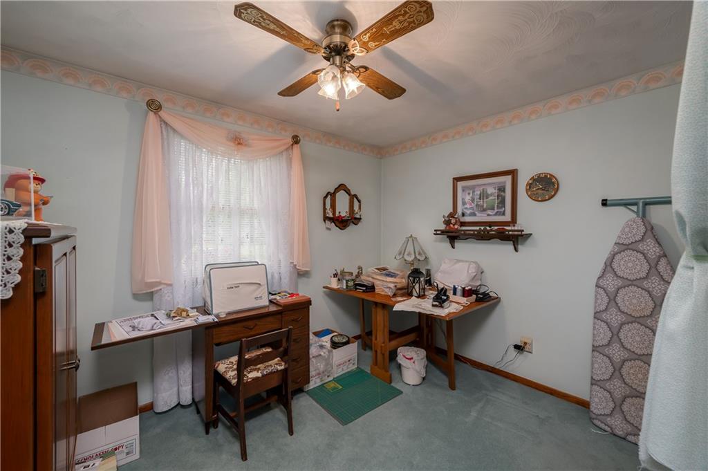 162 Cooper Road Cabot, PA 16023 - Photo 9 of 22 Gallery Image 9
