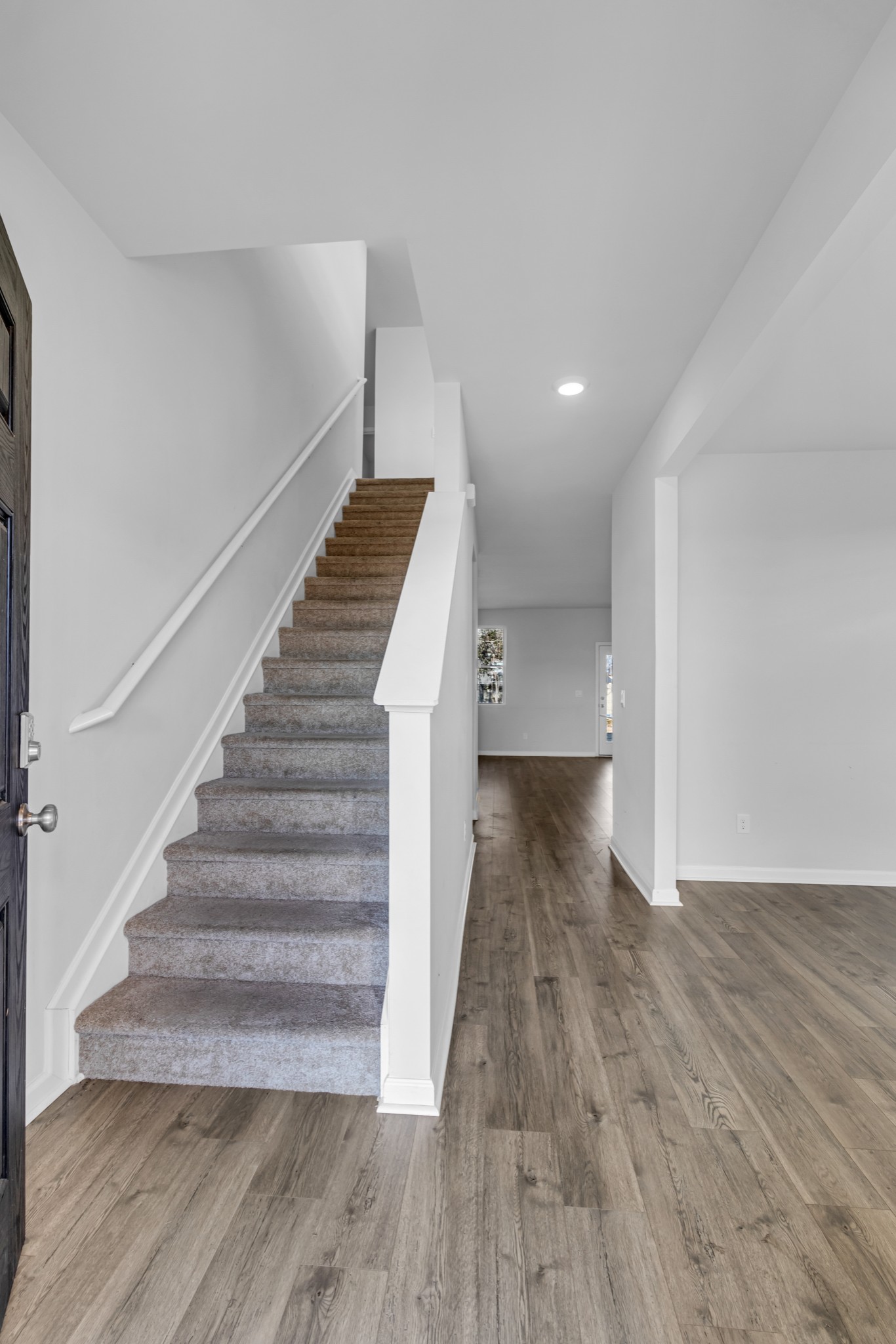 202 Willy Mae Road Murfreesboro, TN 37129 - Photo 4 of 37 Gallery Image 4