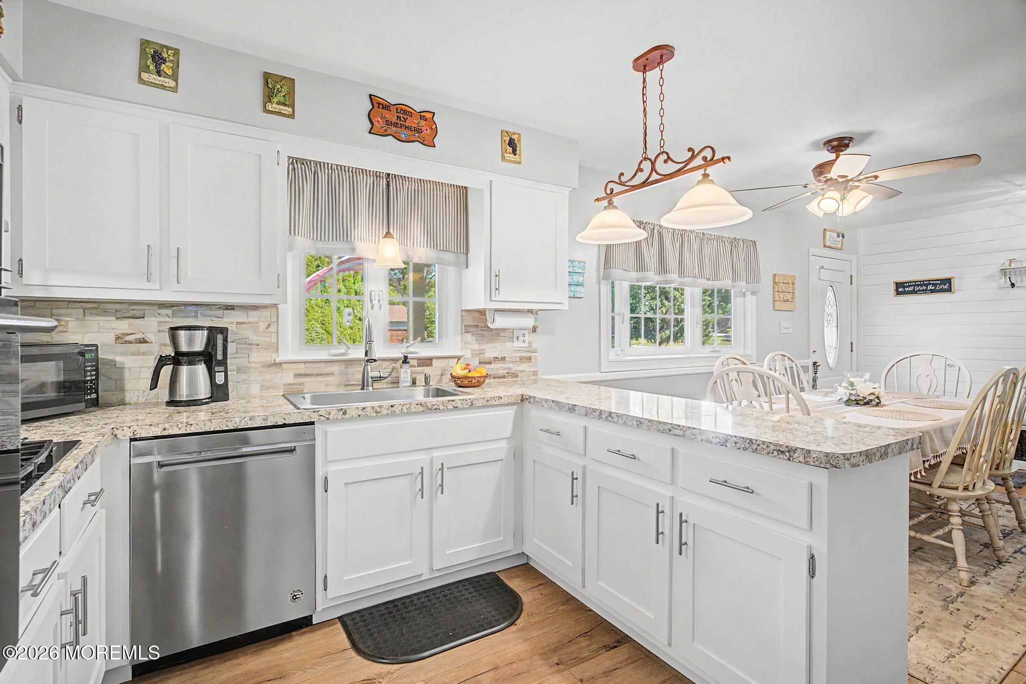 74 Sun Valley Road Toms River, NJ 08755 - Photo 22 of 59 74 Sun Valley (9)