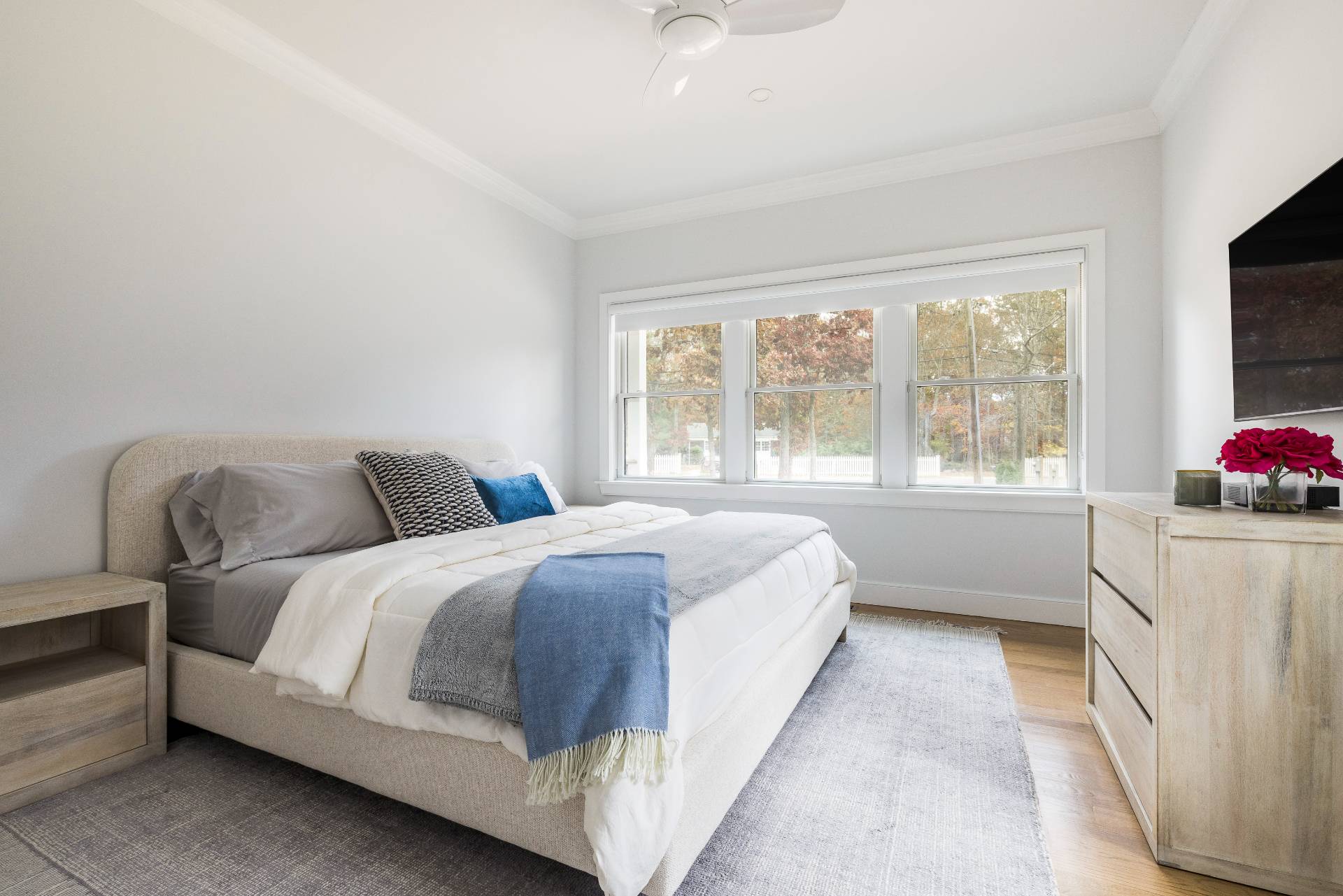 4 Camberly Road East Hampton, NY 11937 - Photo 15 of 18 a bedroom with a bed and a window