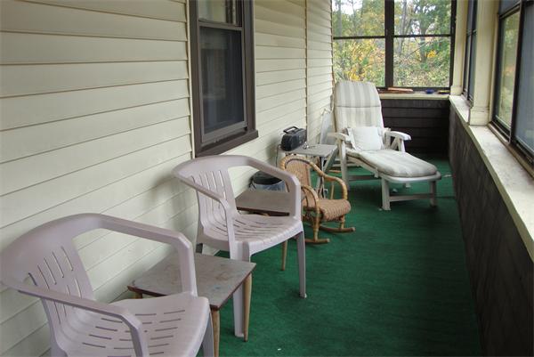 71 College Farm Road Waltham, MA 02451 - Photo 3 of 16 Gallery Image 3