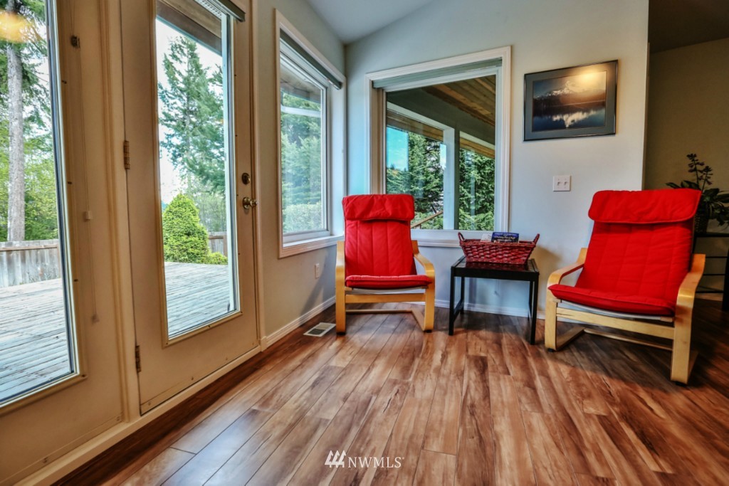 661 Cronquist Road Allyn, WA 98524 - Photo 9 of 24 Gallery Image 9