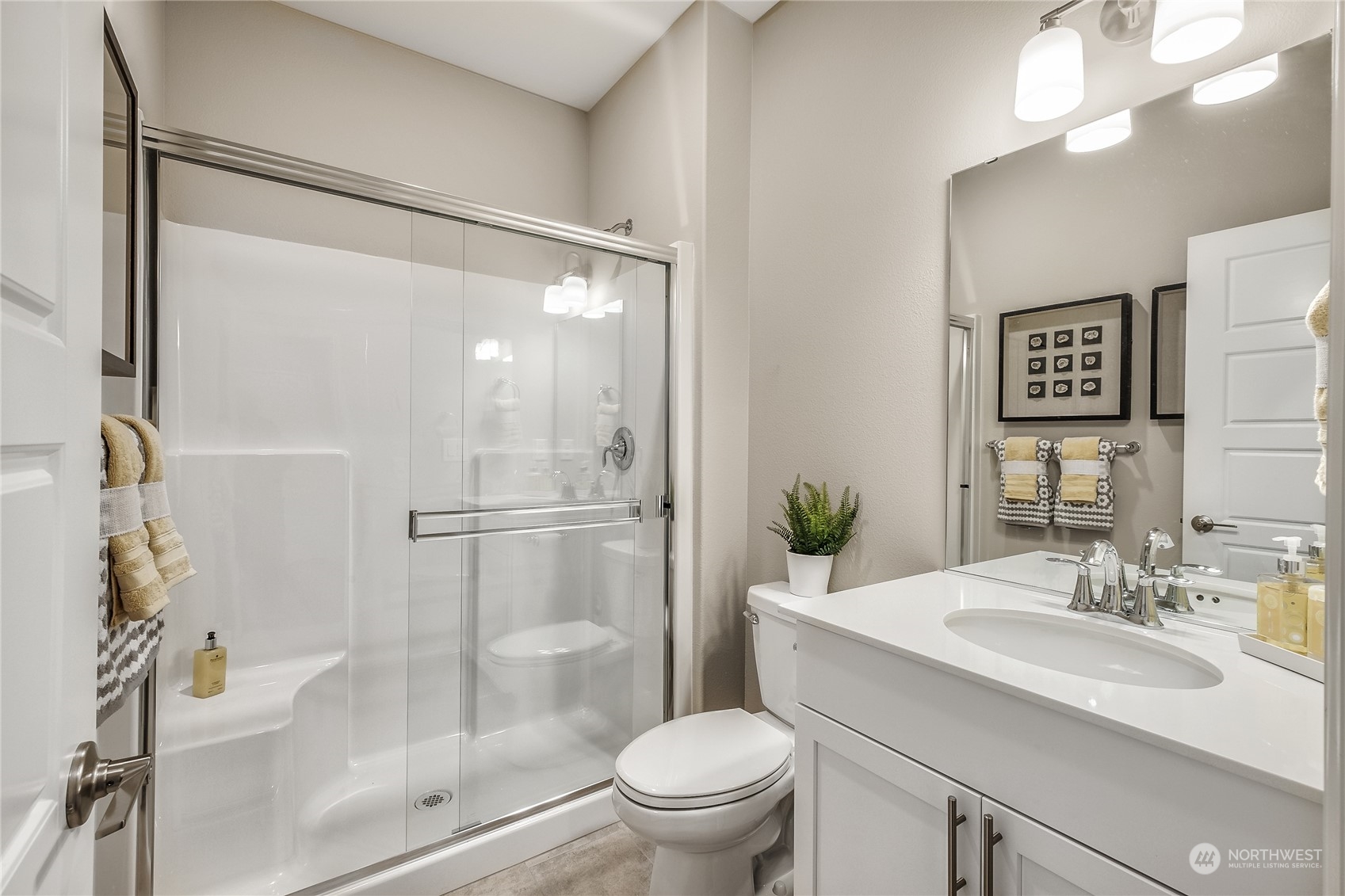 6004 135th Place Southwest, Unit 84 Edmonds, WA 98026 - Photo 11 of 23 Gallery Image 11