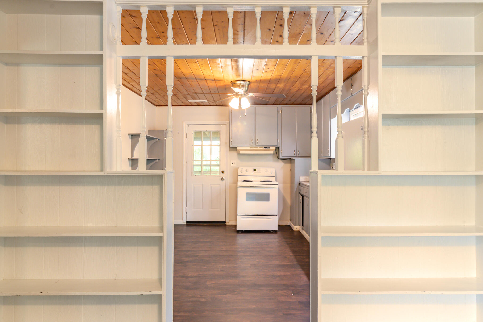 144 Richardson Drive Dalton, GA 30721 - Photo 4 of 11 144 Richardson-03