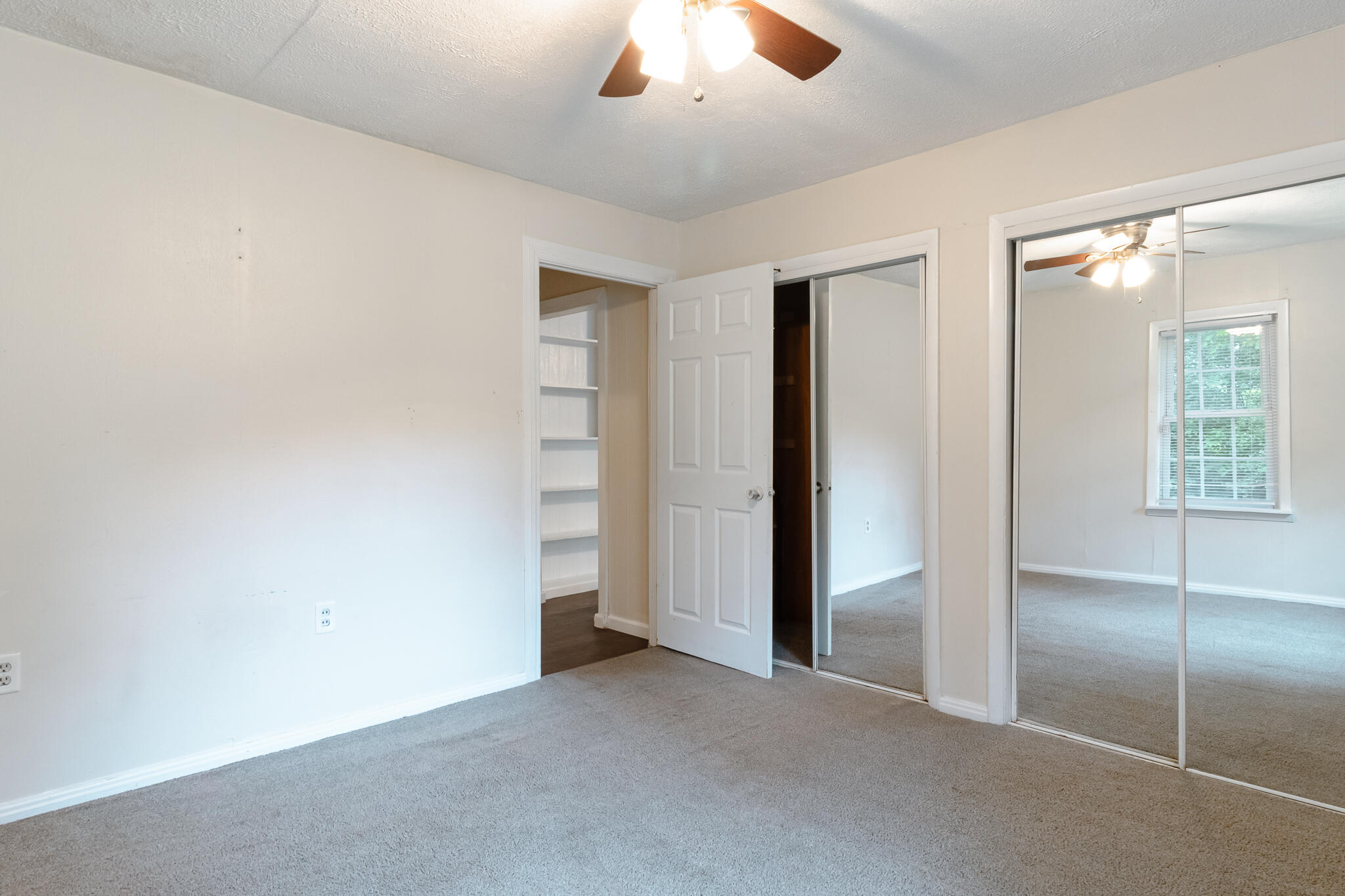 144 Richardson Drive Dalton, GA 30721 - Photo 7 of 11 144 Richardson-06