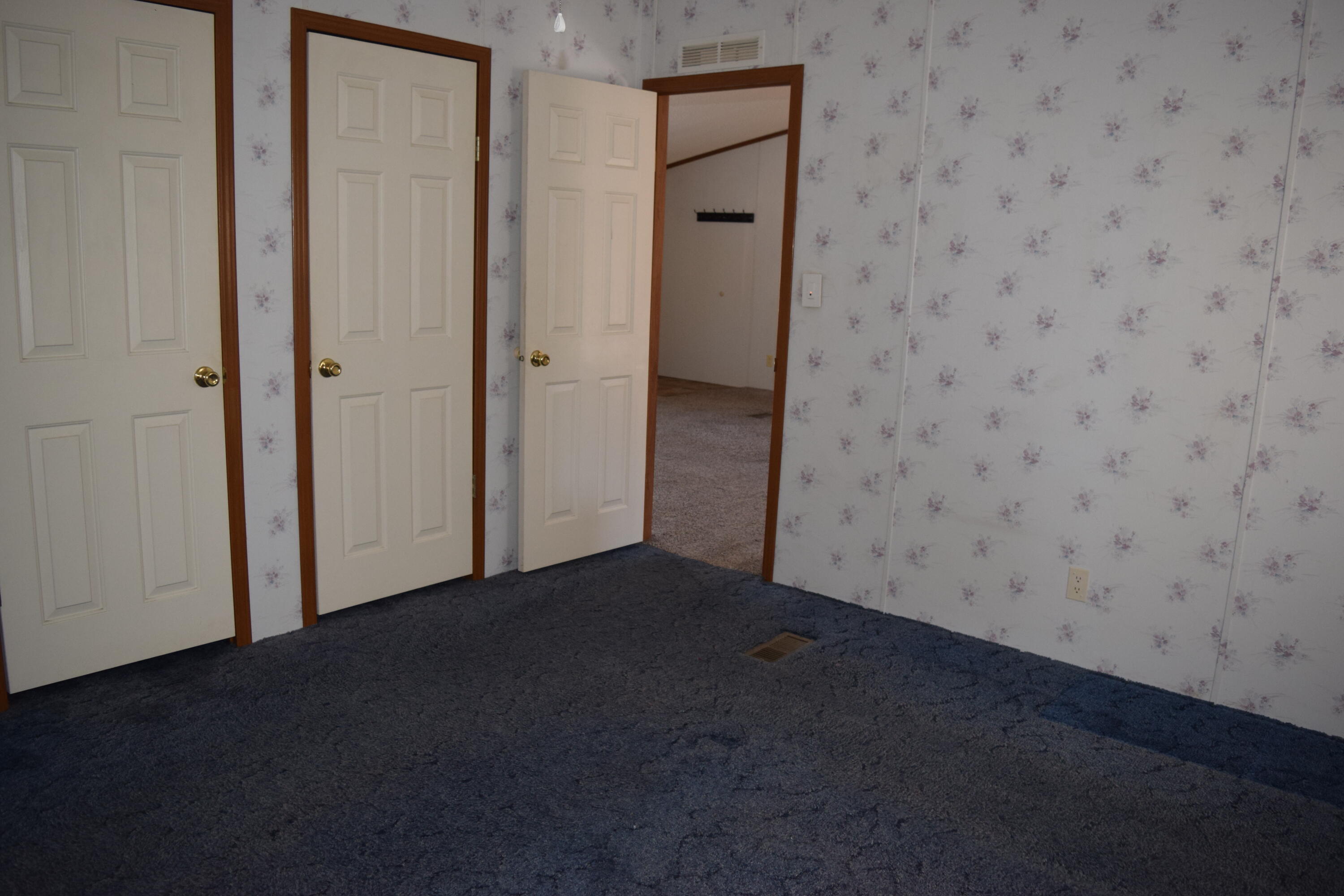 7547 Conner Road Northeast Copper Hill, VA 24079 - Photo 14 of 27 a view of a small space