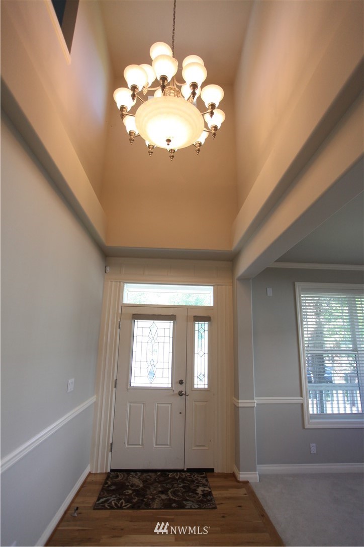5507 Northeast 3rd Street Renton, WA 98059 - Photo 3 of 25