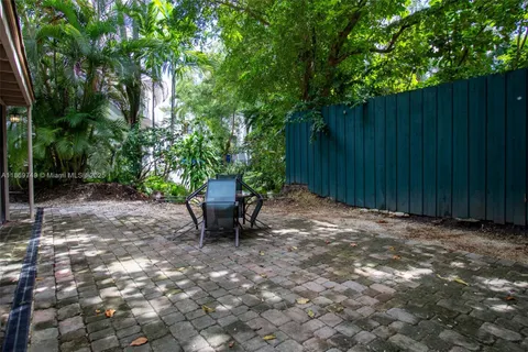 a view of outdoor space with lots of trees