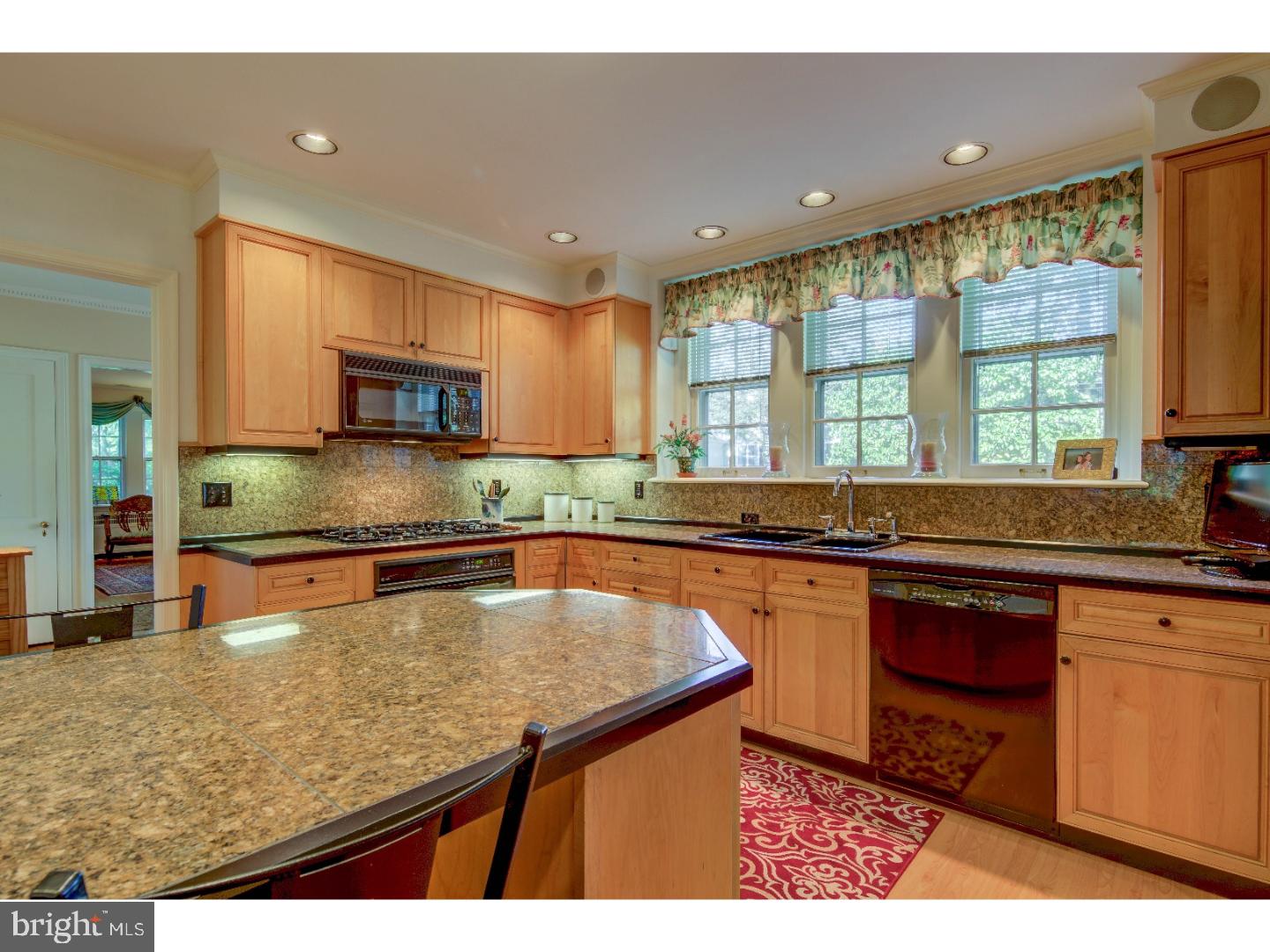 274 Hilldale Road Villanova, PA 19085 - Photo 15 of 25