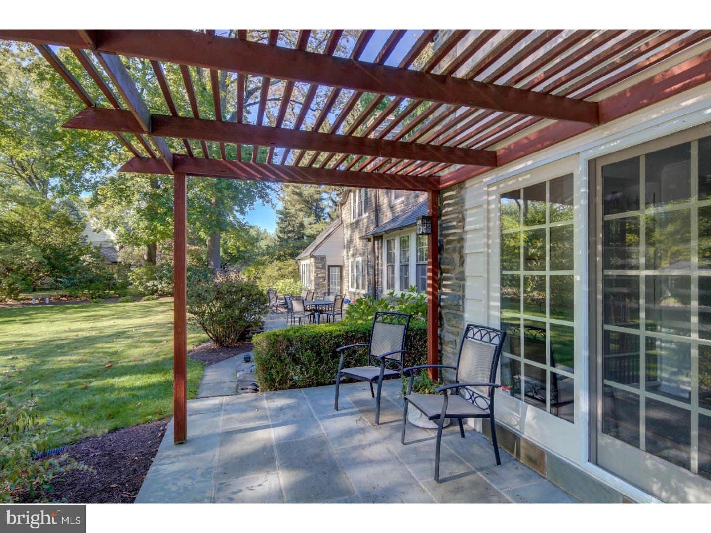 274 Hilldale Road Villanova, PA 19085 - Photo 5 of 25