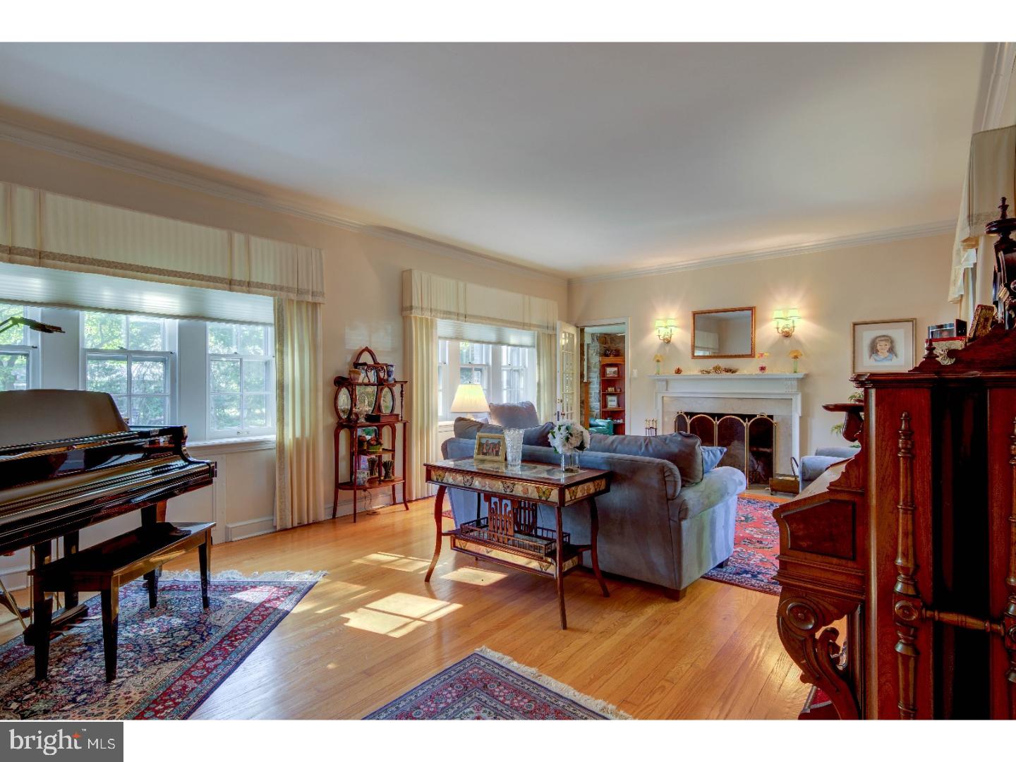 274 Hilldale Road Villanova, PA 19085 - Photo 8 of 25