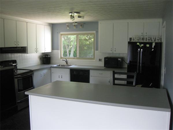 26 Wedgemere Road Beverly, MA 01915 - Photo 3 of 18
