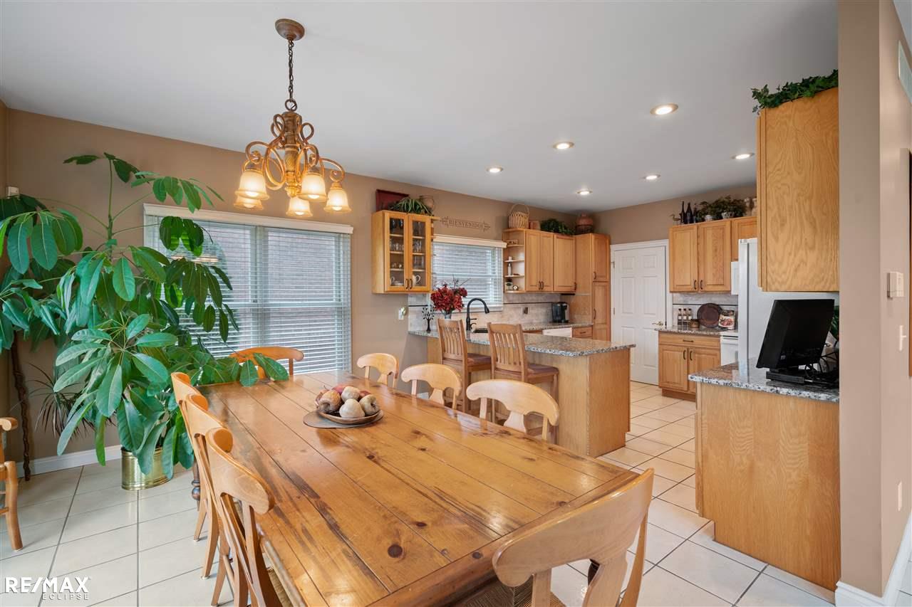 32411 South River Road Harrison Township, MI 48045 - Photo 9 of 54 50004720-8.JPG