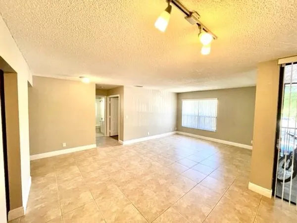 $2,450 | 2486 Northwest 49th Terrace, Unit 762, Coconut Creek, FL 33063