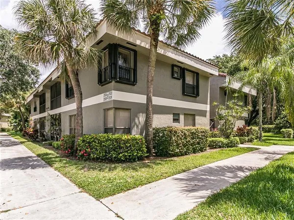 $2,450 | 2486 Northwest 49th Terrace, Unit 762, Coconut Creek, FL 33063