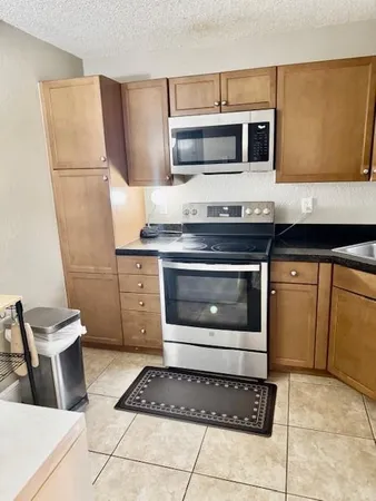 $2,450 | 2486 Northwest 49th Terrace, Unit 762, Coconut Creek, FL 33063