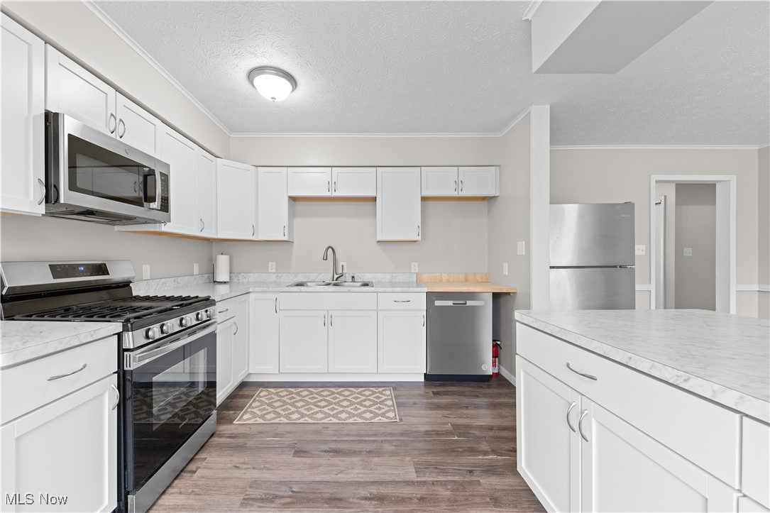 9507 Wolf Road Windham, OH 44288 - Photo 22 of 32 kitchen