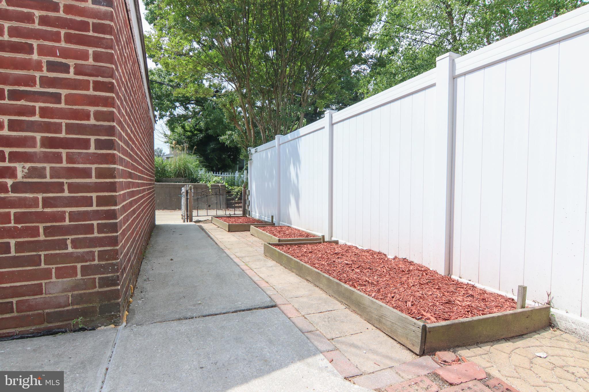 245 Ridge Avenue Baltimore, MD 21286 - Photo 34 of 43 Gallery Image 34