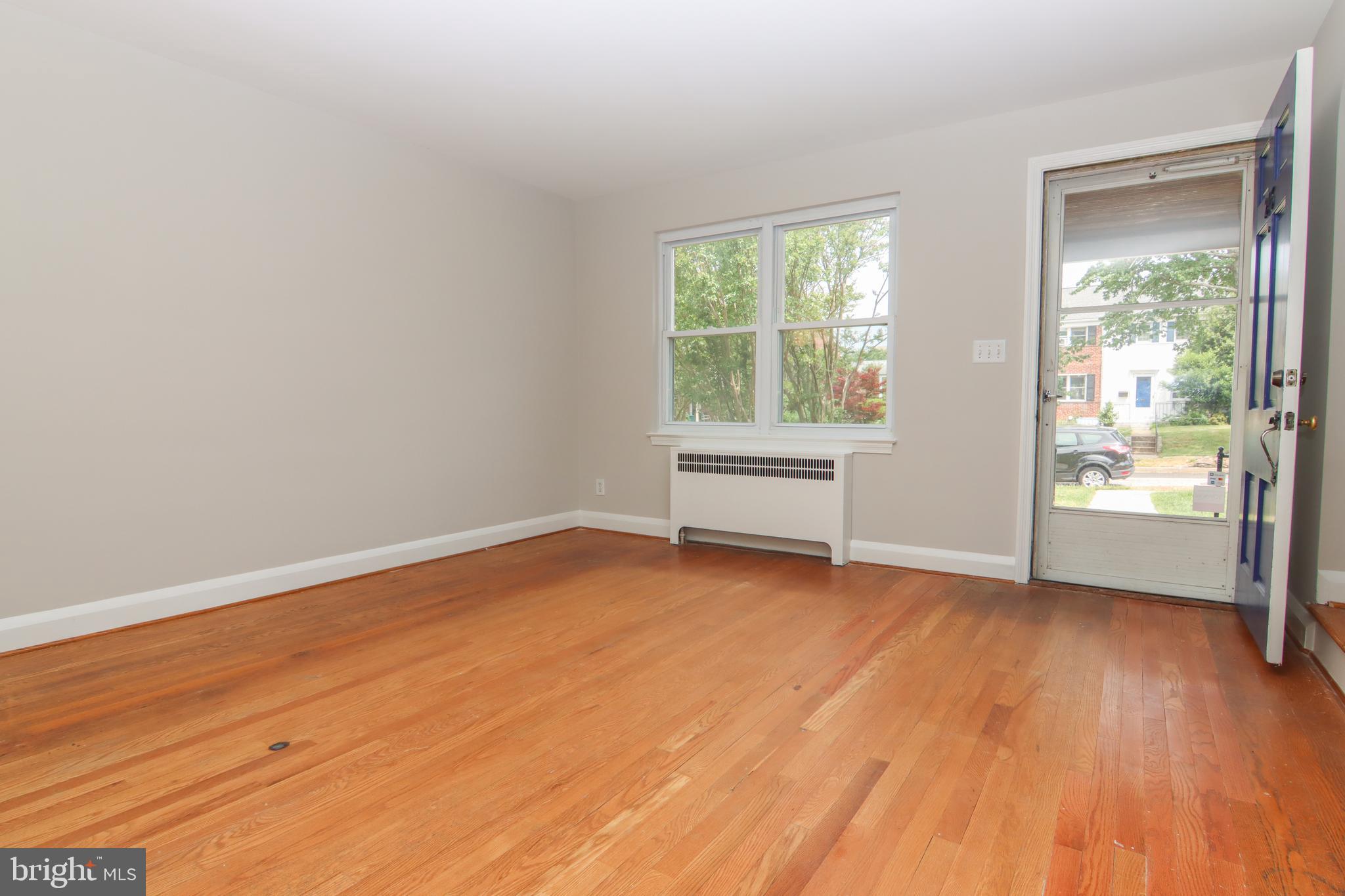 245 Ridge Avenue Baltimore, MD 21286 - Photo 8 of 43 Gallery Image 8