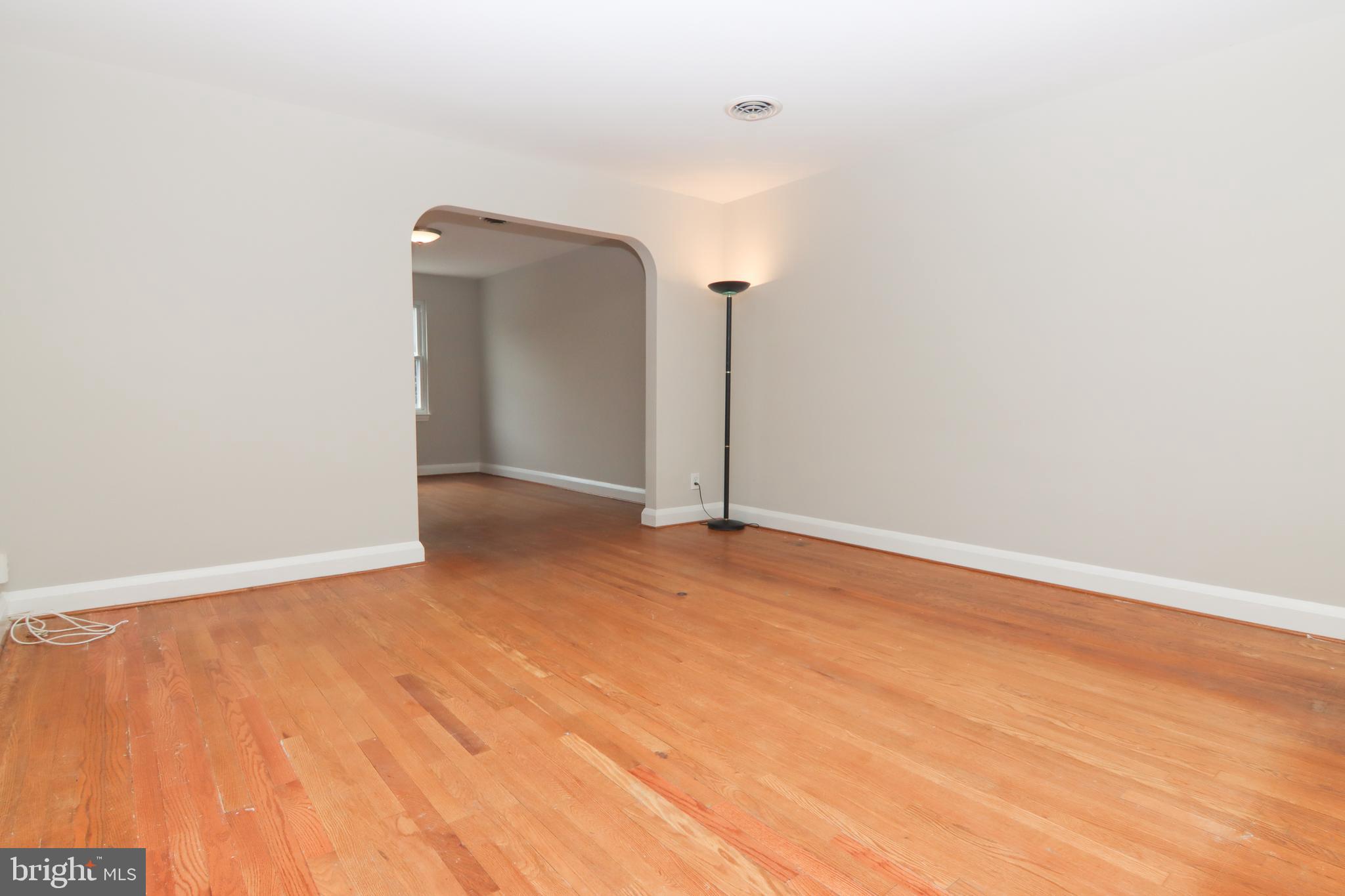 245 Ridge Avenue Baltimore, MD 21286 - Photo 9 of 43 Gallery Image 9