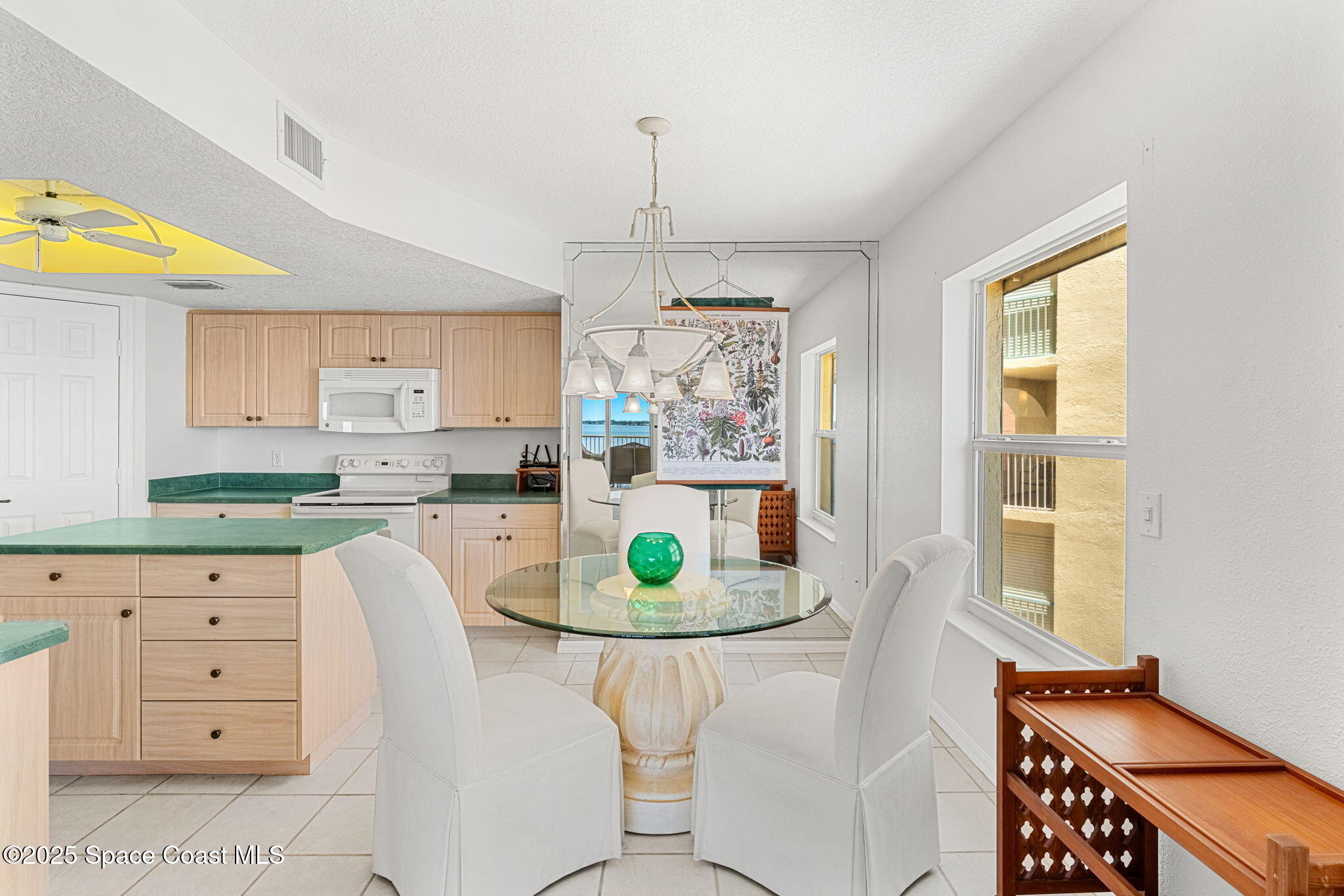 104 Riverside Drive, Unit 301 Cocoa, FL 32922 - Photo 13 of 93 Eat-in Kitchen Views