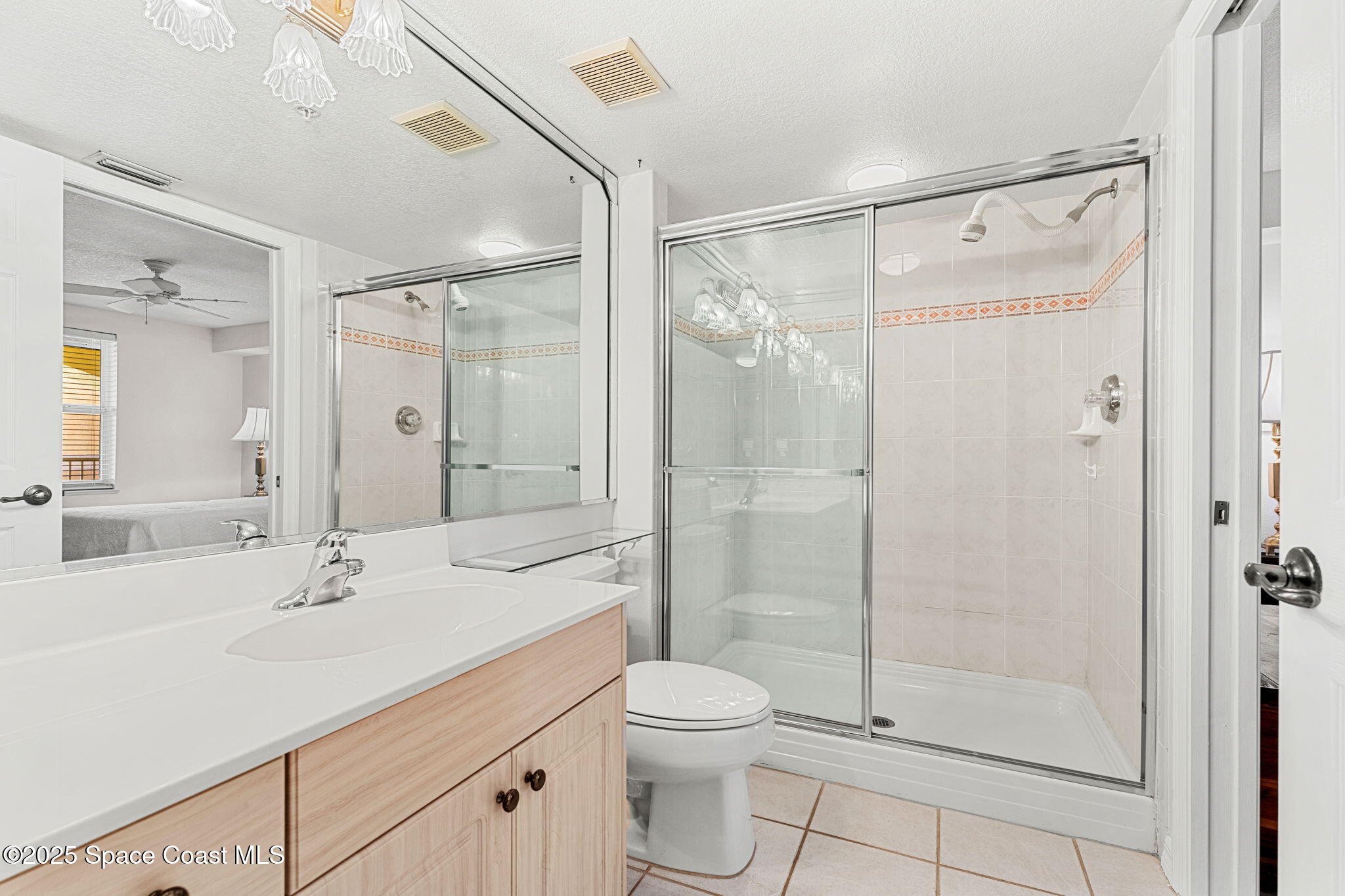 104 Riverside Drive, Unit 301 Cocoa, FL 32922 - Photo 41 of 93 Guest Bathroom Views