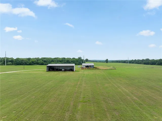 $2,300,000 | 4732 West Highway 79, Franklin, TX 77856