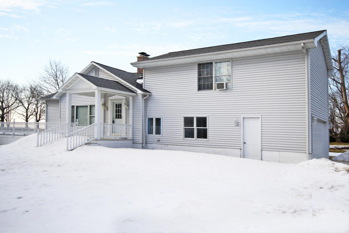 2425 Sundance Path St. Joseph, MI 49085 - Photo 5 of 30 Pow-1
