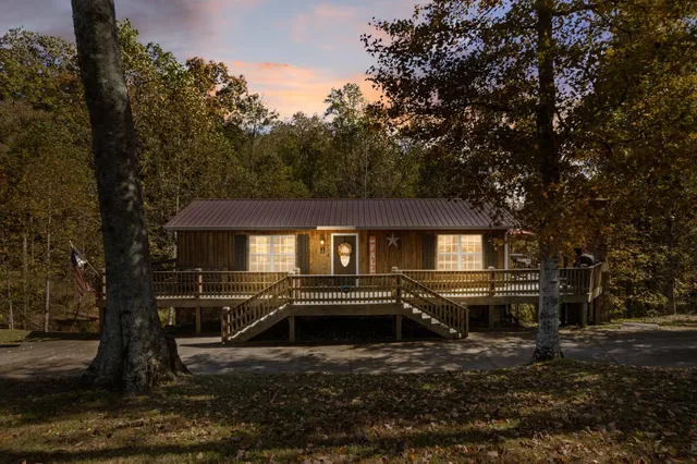 $325,000 | 784 Damron Road, Lynchburg, TN 37352