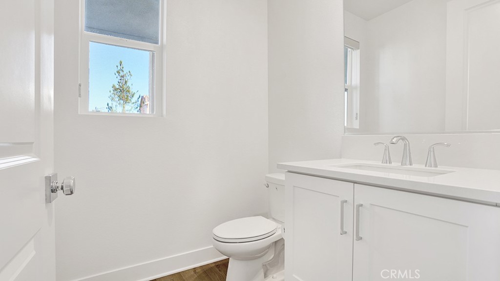 401 Junco Irvine, CA 92618 - Photo 12 of 38