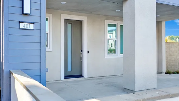 $6,000 | 401 Junco, Irvine, CA 92618