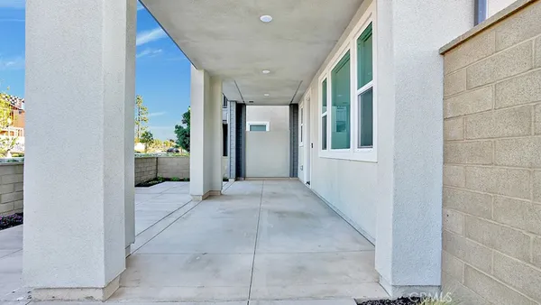 $6,000 | 401 Junco, Irvine, CA 92618
