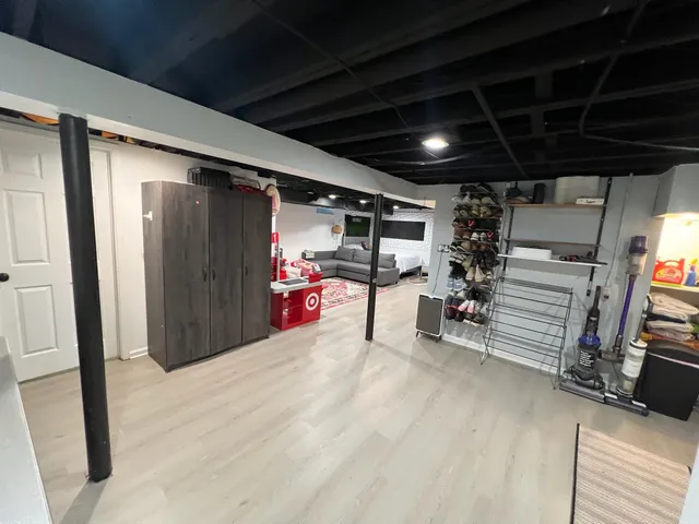 $332,500 | 1116 Symes Court, Royal Oak, MI 48067